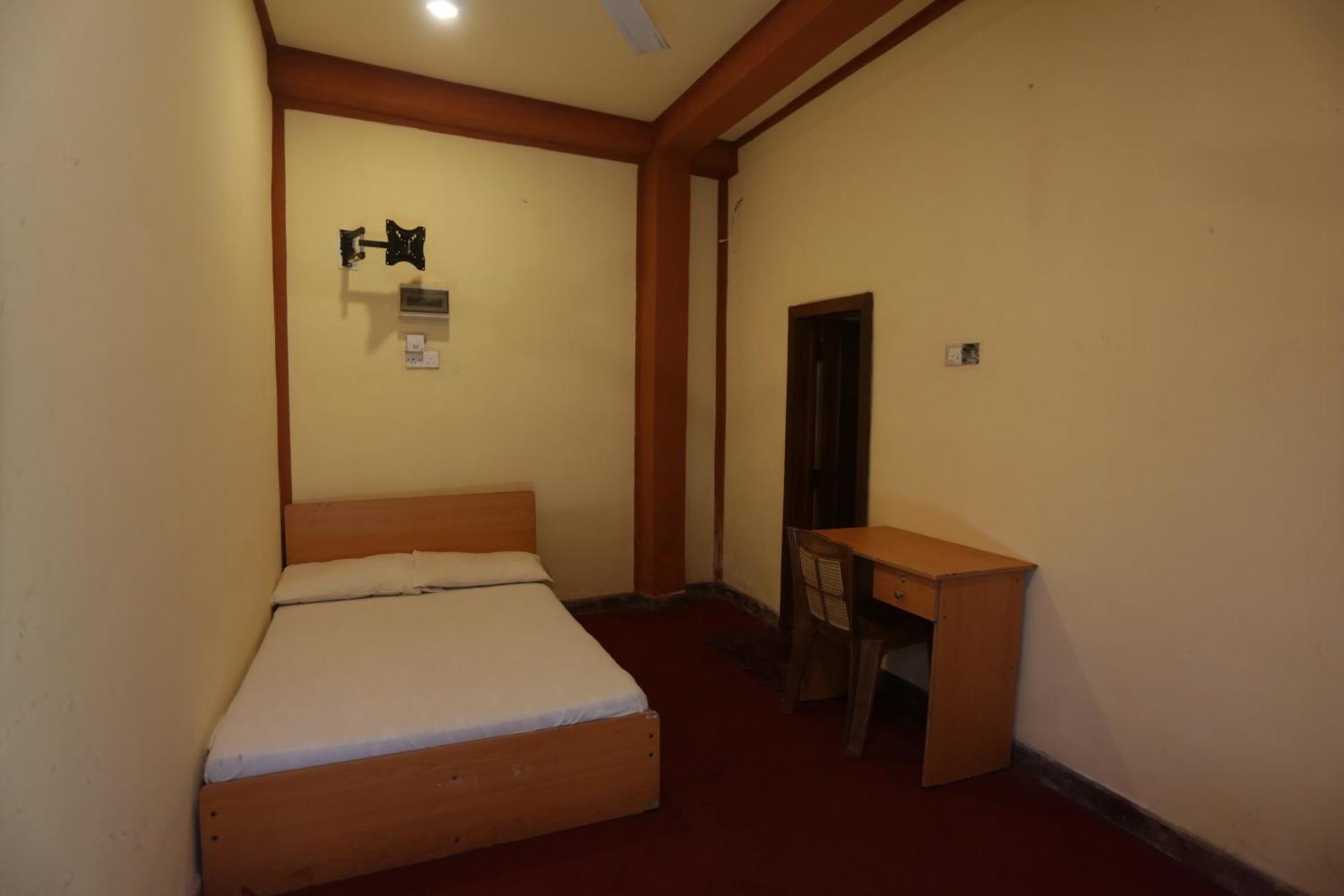Cinnamon Airport Residencies Катунаяка Экстерьер фото