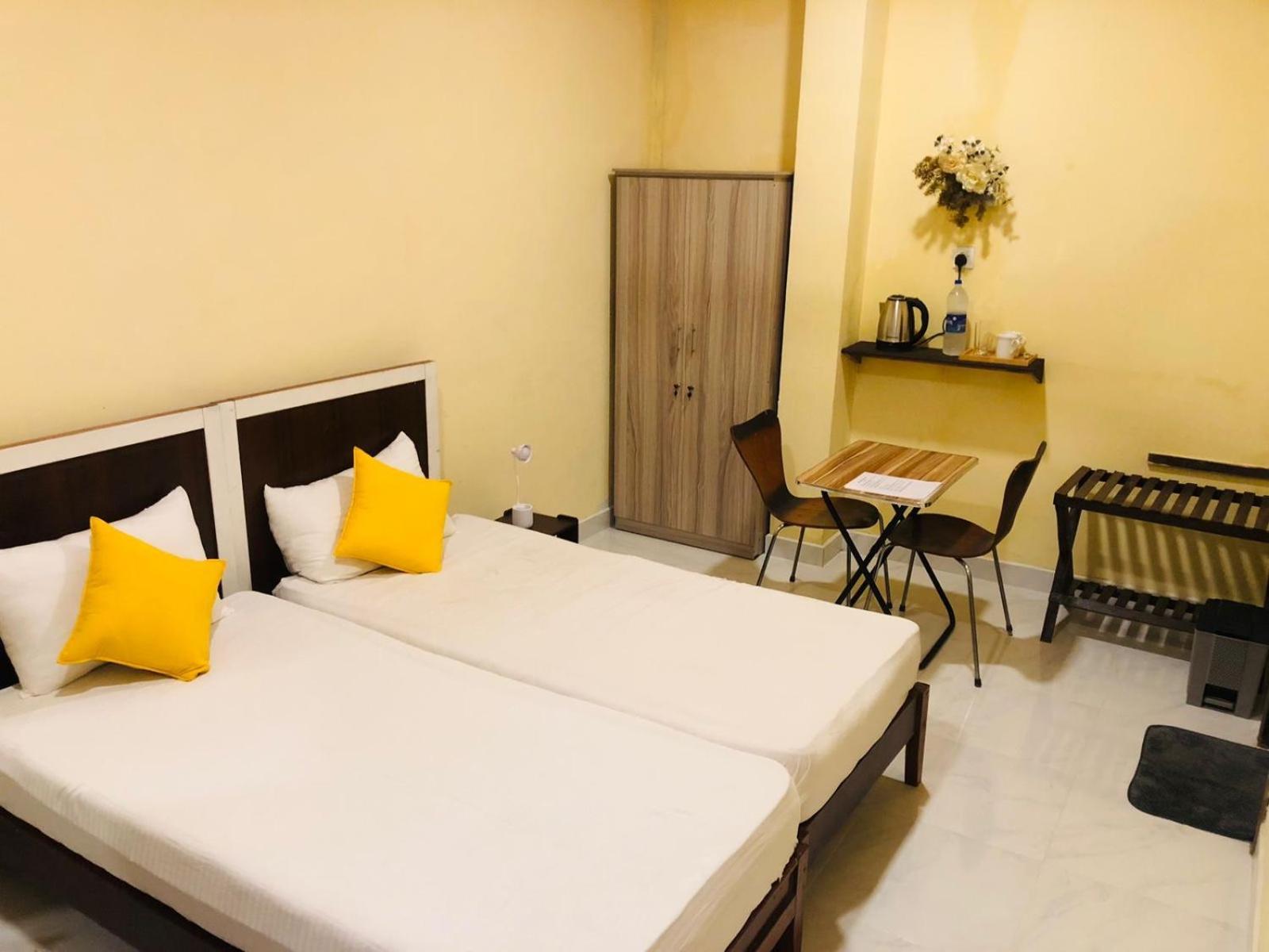Cinnamon Airport Residencies Катунаяка Экстерьер фото