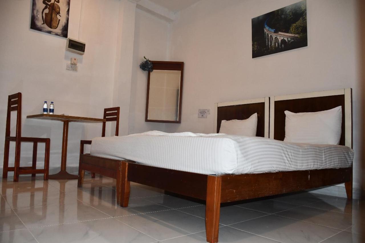 Cinnamon Airport Residencies Катунаяка Экстерьер фото
